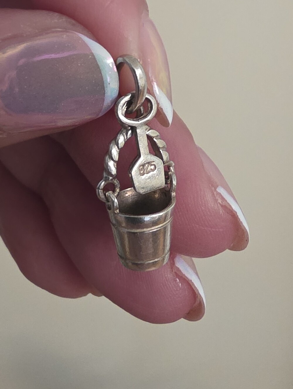 Adorable 925 Bucket And Sand Pail Movable Pendant